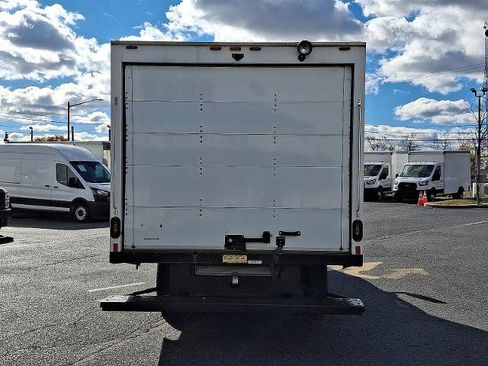 Used 2019 GMC Savana 3500 w/ Power Convenience Package image 5