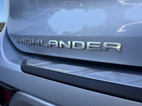 Used 2021 Toyota Highlander Platinum AWD/4WD image 27
