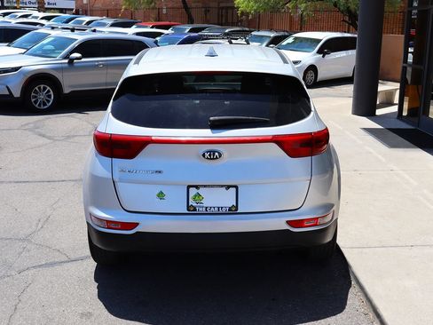 Used 2019 Kia Sportage LX FWD image 10