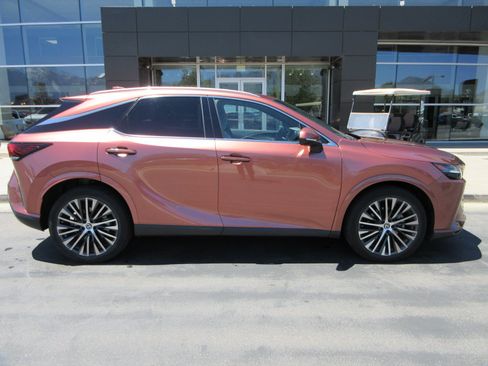 Used 2023 Lexus RX 350 Premium Plus w/ Accessory Package (Z1) AWD/4WD image 11