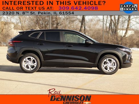 Used 2024 Chevrolet Trax LS w/ LS Convenience Package image 8