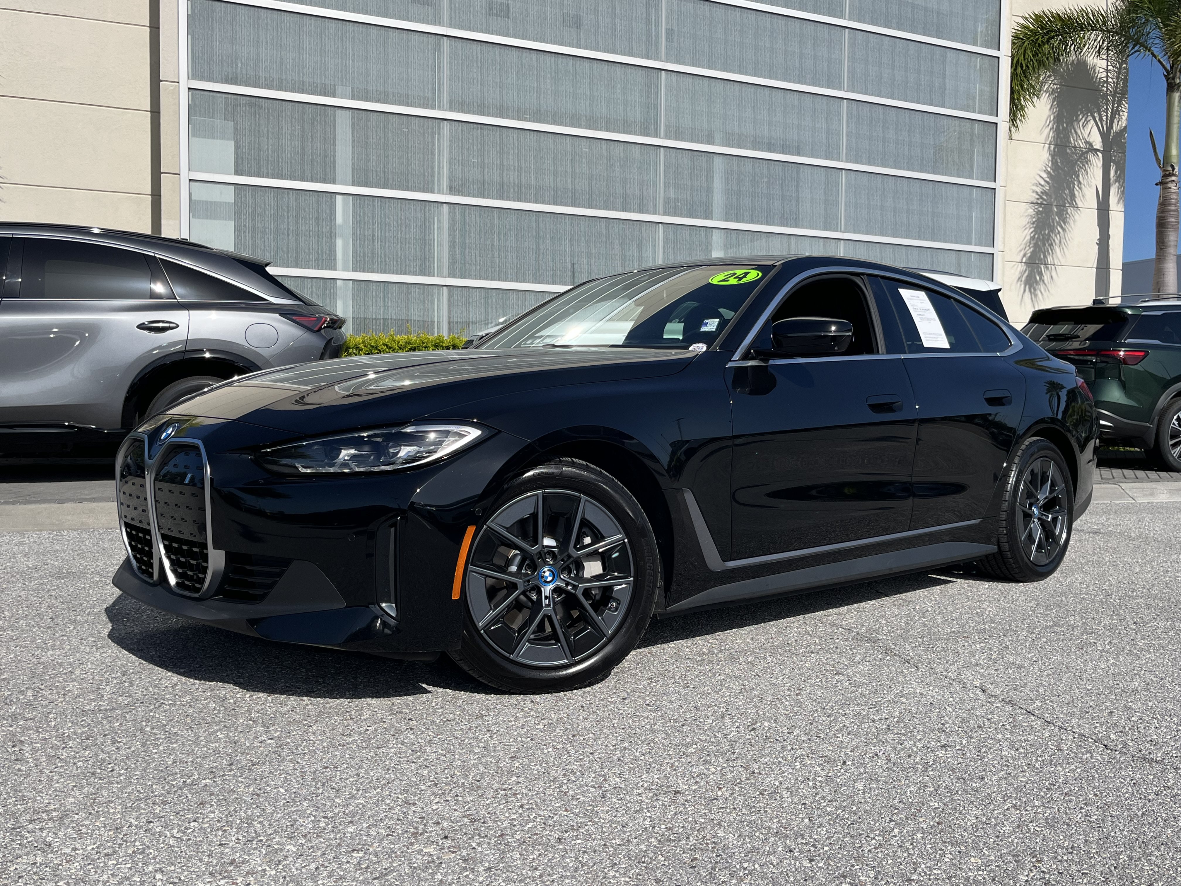 Used 2024 BMW i4 eDrive35 w/ Convenience Package RWD image 1