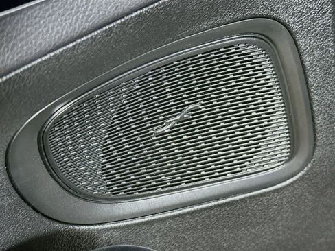 Used 2024 Mercedes-Benz C 300 Sedan image 28