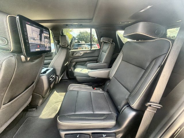 Used 2026 GMC Yukon Elevation w/ Elevation Premium Package RWD image 24