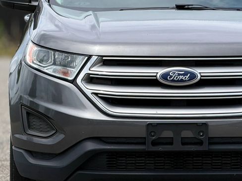 Used 2017 Ford Edge SE AWD/4WD image 11