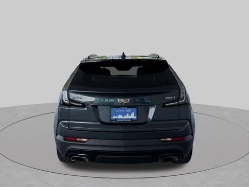 Used 2019 Cadillac XT4 Sport w/ Cold Weather Package FWD image 8
