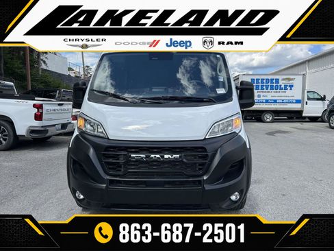 Used 2025 RAM ProMaster 2500 w/ Convenience Group FWD image 8