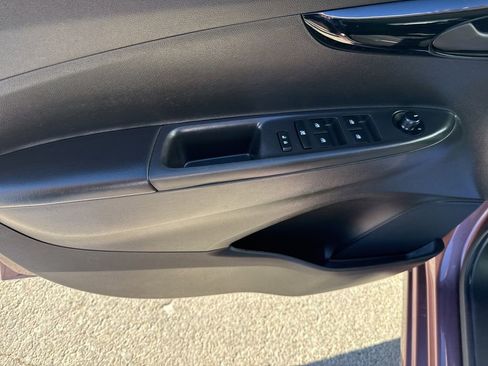 Used 2019 Chevrolet Spark LT image 11