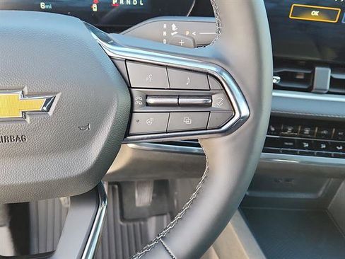 Used 2026 Chevrolet Equinox LT w/ Safety and Technology Package image 12