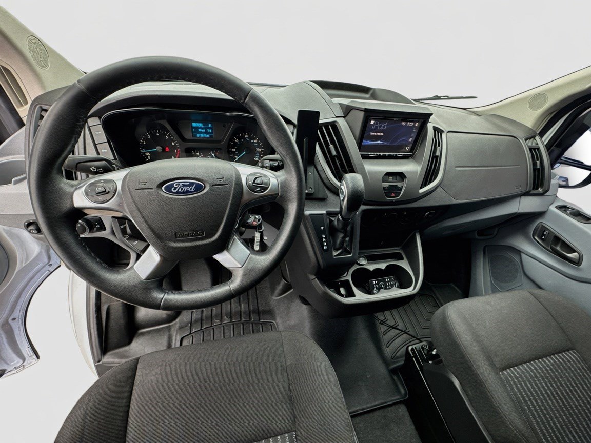 Used 2016 Ford Transit 350 XLT RWD image 14