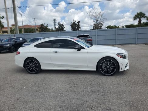 Used 2023 Mercedes-Benz C 300 4MATIC Coupe image 4