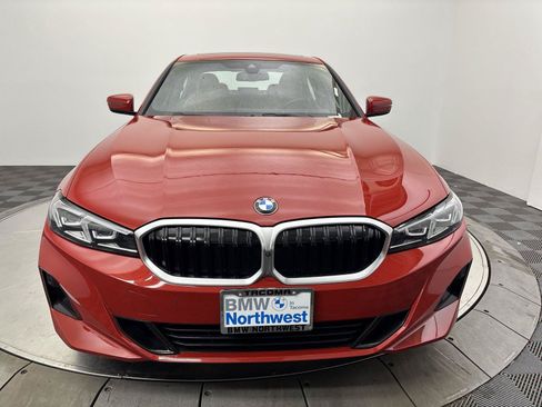 Used 2024 BMW 330i xDrive Sedan w/ Premium Package AWD/4WD image 14