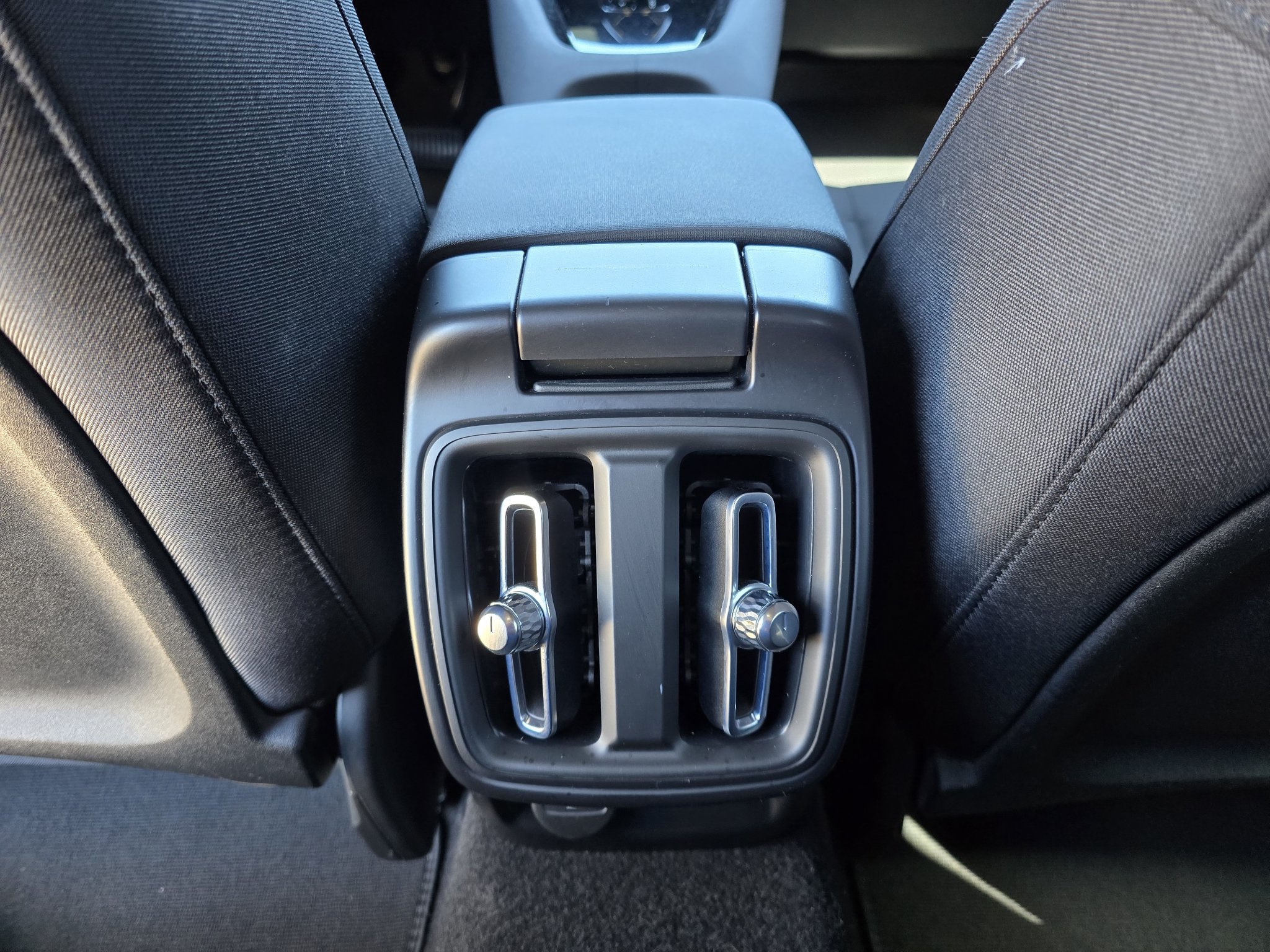 Used 2023 Polestar Polestar 2 w/ Pilot Pack AWD/4WD image 26
