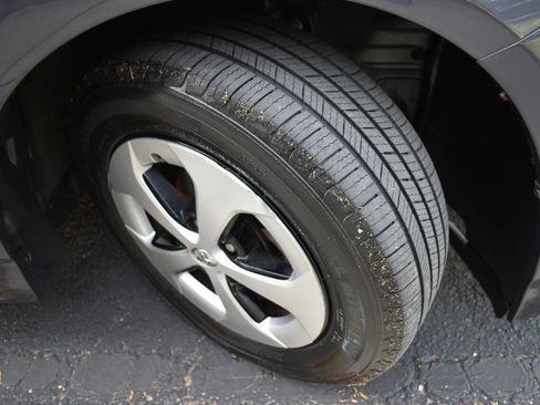 Used 2013 Toyota Prius Three image 44