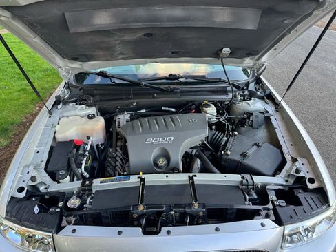 Used 2002 Buick Le Sabre Limited w/ Driver Confidence Pkg image 21