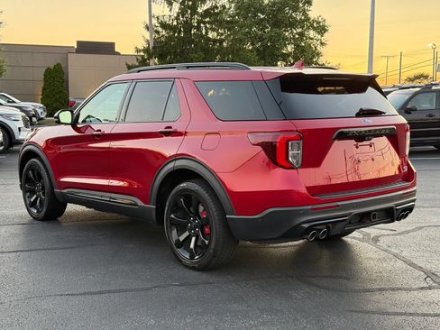 Used 2020 Ford Explorer ST w/ ST Street Pack AWD/4WD image 6