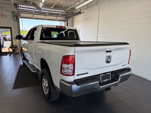 Used 2022 RAM 2500 Big Horn AWD/4WD image 6