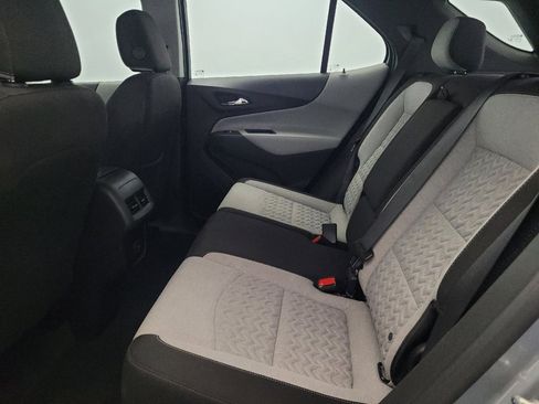 Used 2023 Chevrolet Equinox LS AWD/4WD image 18