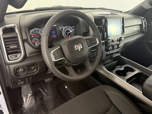Used 2025 RAM 1500 Big Horn AWD/4WD image 15