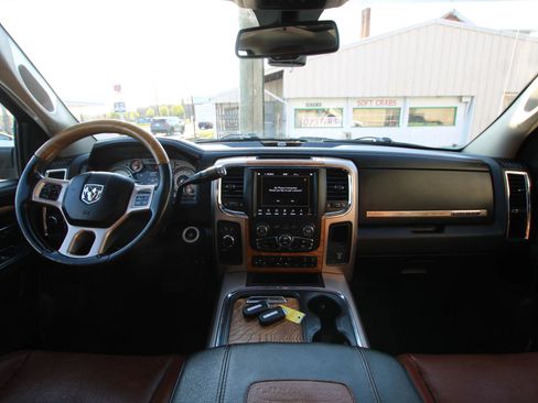 Used 2018 RAM 2500 Longhorn w/ Snow Chief Group image 14