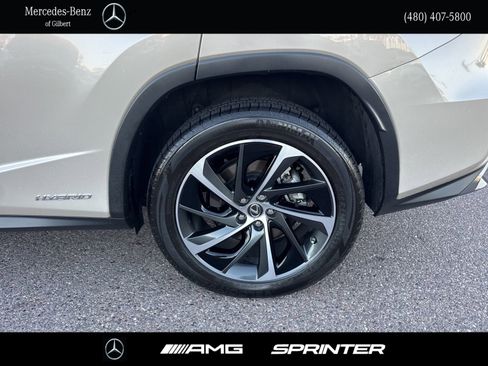Used 2019 Lexus RX 450h AWD image 9