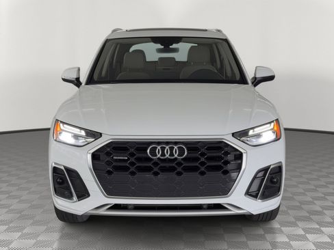 Used 2023 Audi Q5 2.0T Premium w/ Convenience Package AWD/4WD image 6