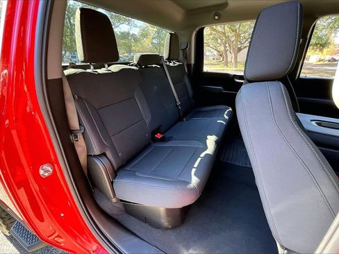 Used 2025 Chevrolet Silverado 2500 Custom w/ Custom Convenience Package image 22