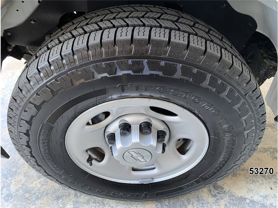 Used 2020 Chevrolet Express 2500 RWD image 19