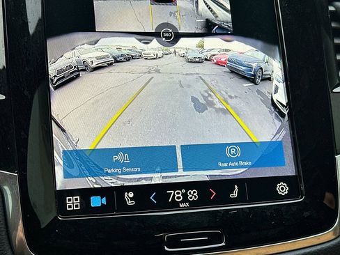 Certified 2025 Volvo XC90 T8 Ultra image 24