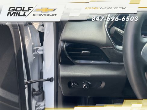 Certified 2023 Chevrolet Traverse RS FWD image 15