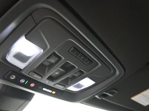 Used 2020 Chevrolet Silverado 2500 High Country w/ Z71 Off-Road Package image 33