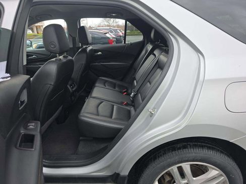 Used 2020 Chevrolet Equinox Premier image 4