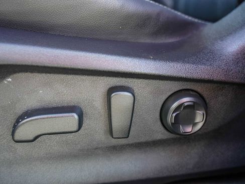 Used 2024 Subaru Ascent Touring image 21