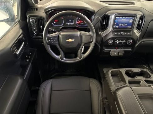 Used 2020 Chevrolet Silverado 1500 W/T w/ Trailering Package AWD/4WD image 4