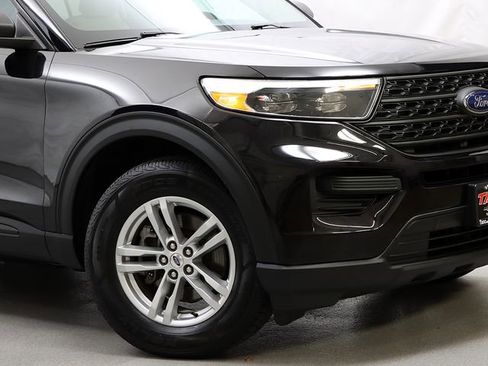 Used 2022 Ford Explorer 4WD w/ Class IV Trailer Tow Package image 4