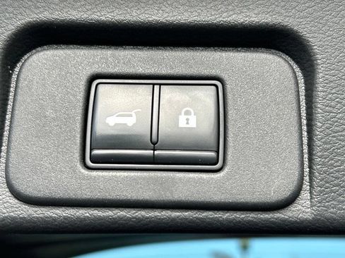 Used 2022 Nissan Rogue Platinum AWD/4WD image 53