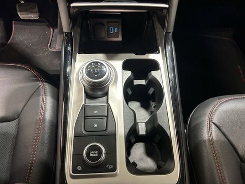 Certified 2022 Ford Explorer ST-Line AWD/4WD image 3