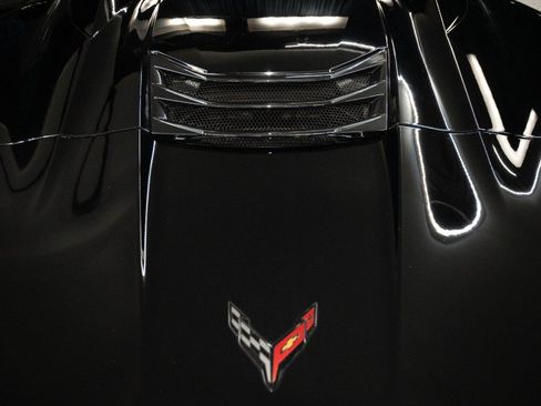 Used 2024 Chevrolet Corvette Z06 RWD image 23