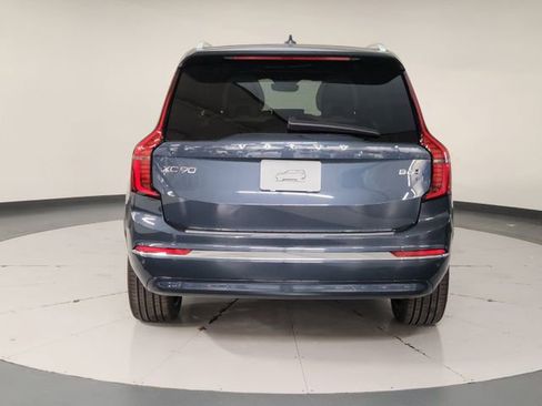 New 2026 Volvo XC90 B6 Plus w/ Protection Package Premier image 10