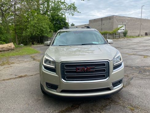 Used 2015 GMC Acadia SLT w/ Technology Package AWD/4WD image 8