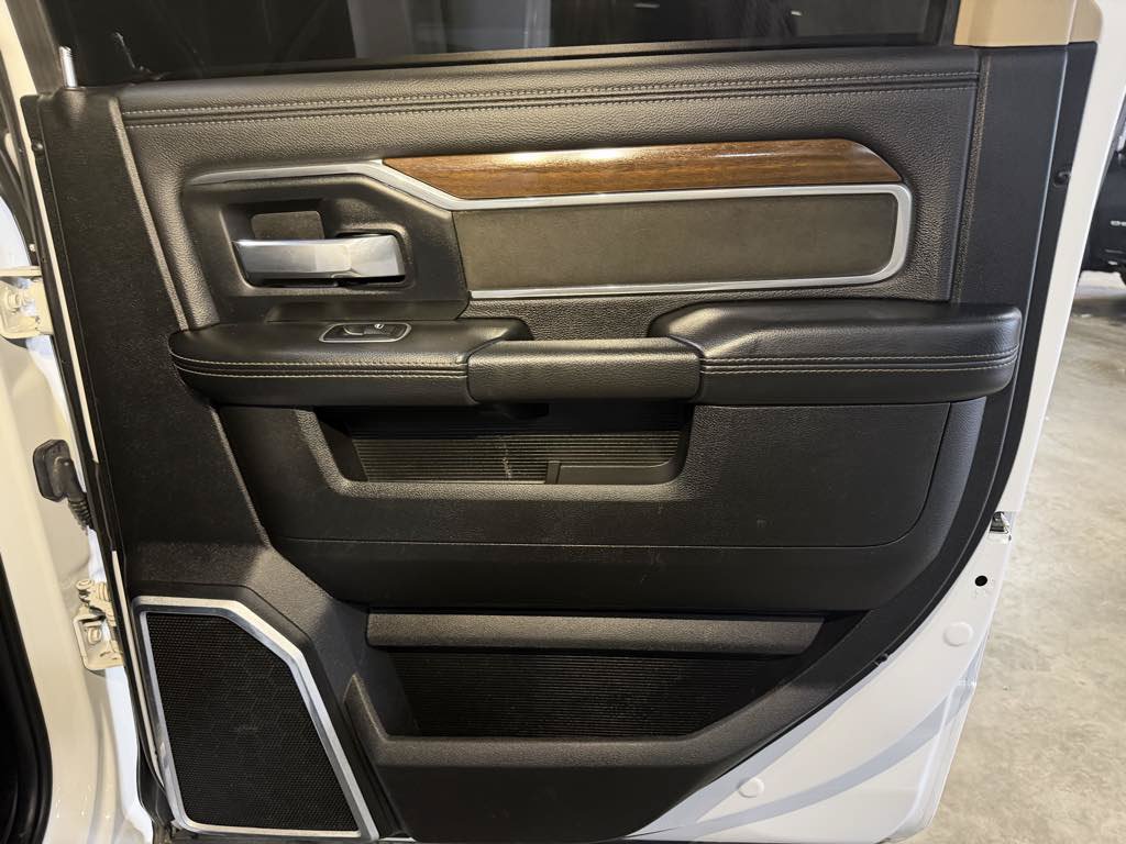 Used 2022 RAM 2500 Laramie AWD/4WD image 28