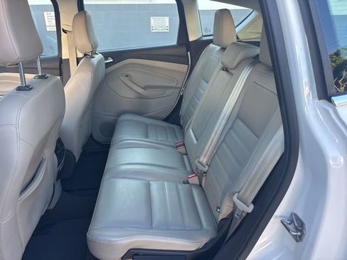 Used 2018 Ford C-MAX Titanium w/ Equipment Group 301A image 15