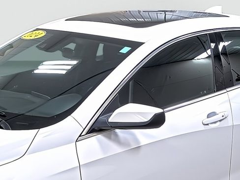 Used 2024 Chevrolet Malibu LT image 8