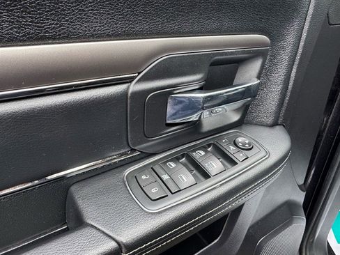 Used 2015 RAM 1500 Sport w/ Black Ram 1500 Sport Group image 12
