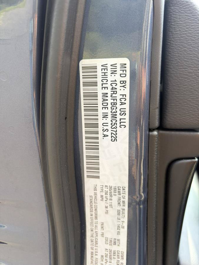 Used 2021 Jeep Grand Cherokee Limited AWD/4WD image 9