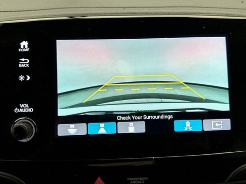 Used 2023 Honda Passport TrailSport image 16