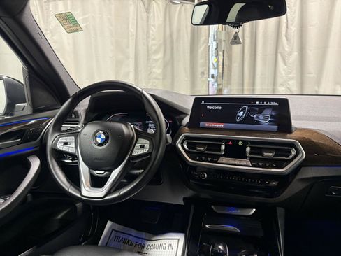 Used 2024 BMW X3 xDrive30i w/ Convenience Package AWD/4WD image 4