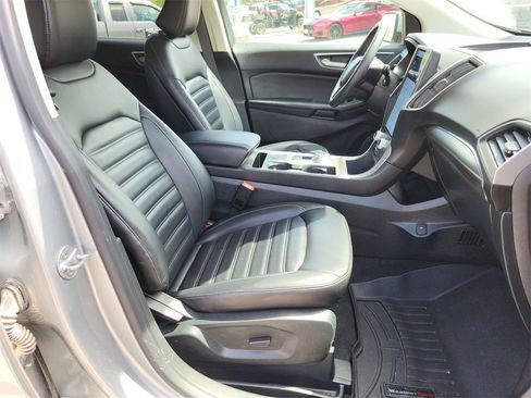 Used 2022 Ford Edge SEL w/ Convenience Package image 24