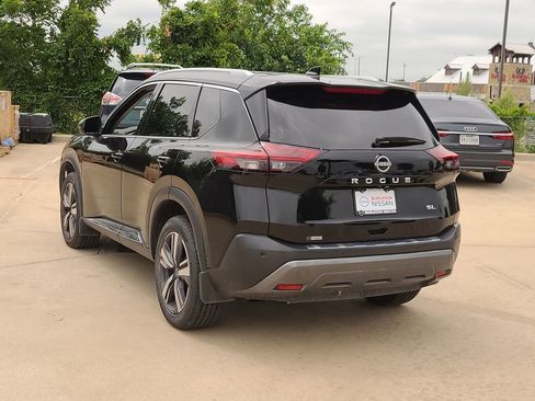 Certified 2023 Nissan Rogue SL w/ SL Premium Package FWD image 2
