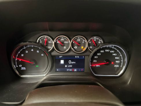 Used 2021 Chevrolet Tahoe Z71 w/ Rear Media and Nav Package AWD/4WD image 26